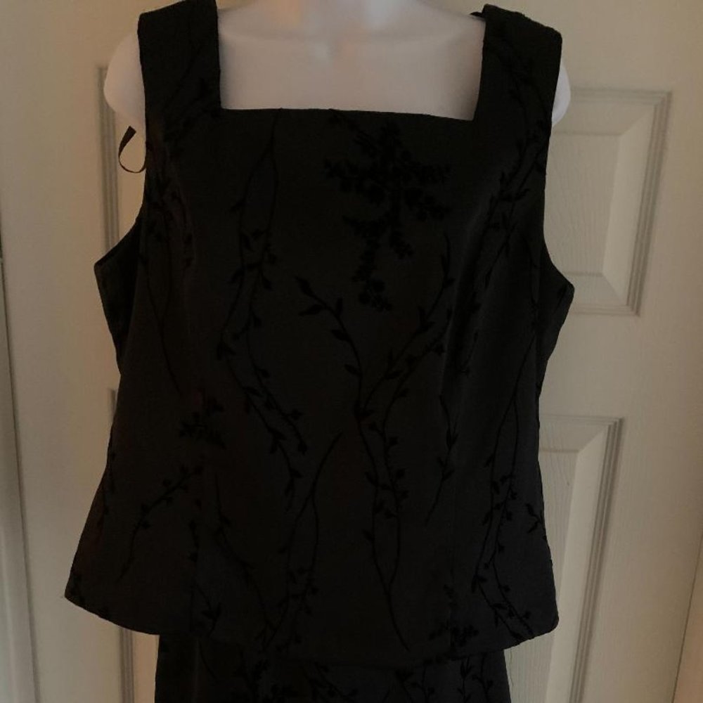Donna Ricco Dress Up Skirt Set, Size 14